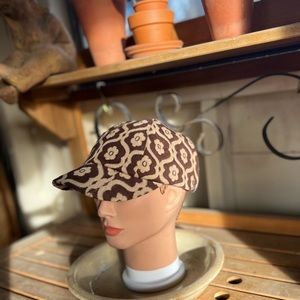 Groovy Mod Print Baseball Cap